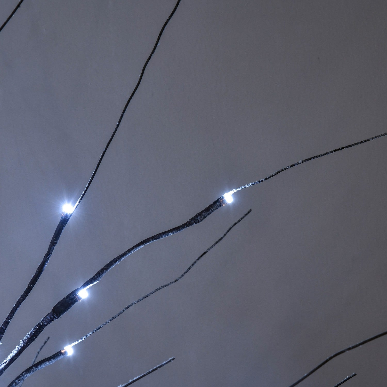Konstgjord björk, 150 cm – LED-ljus & snö