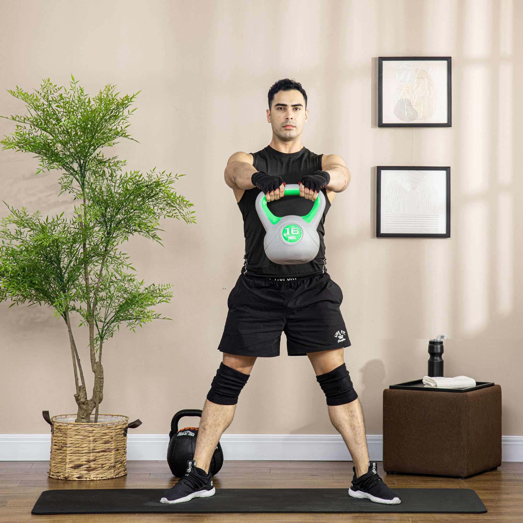 16 kg kettlebell med platt bas och brett grepp, grön