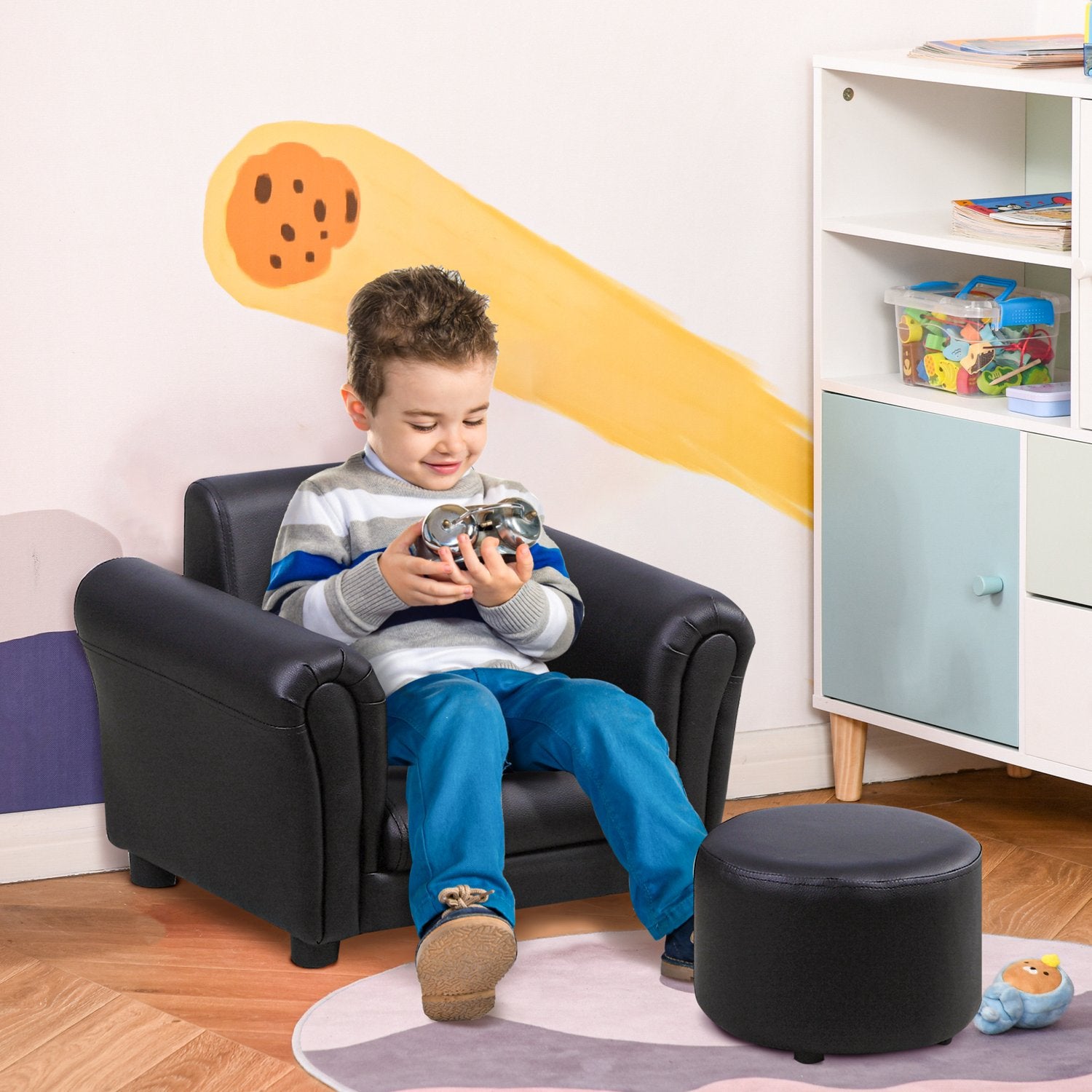 Svart fåtölj för barn med fotpall – 3-7 år, 54x42x41cm