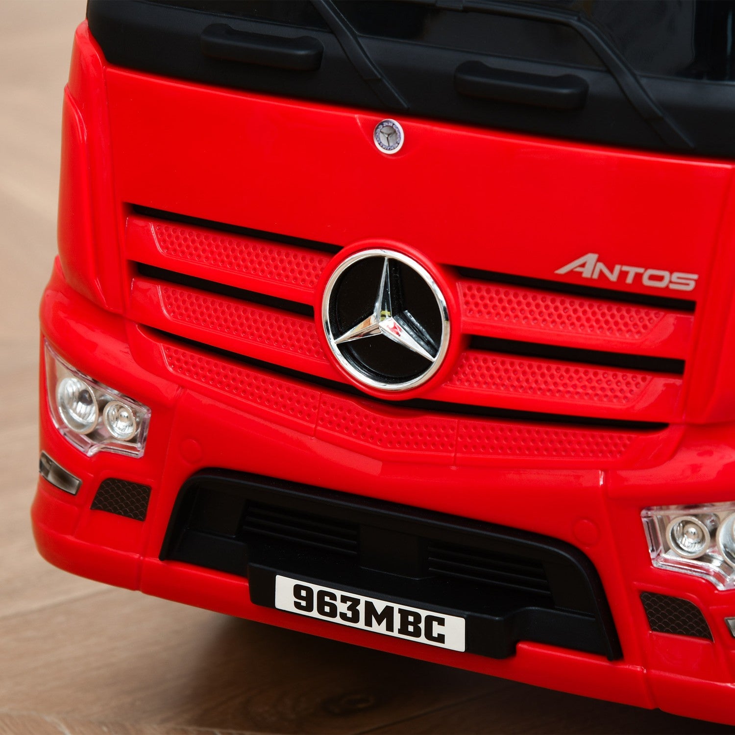 Mercedes Antos åkande lastbil för barn, 12-36 månader, röd/svart