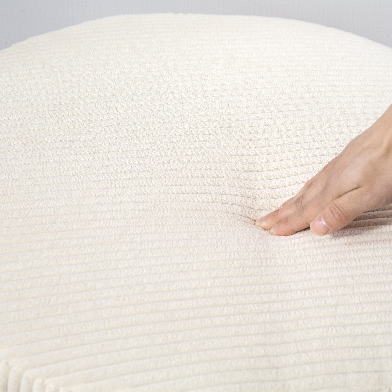 Beige rund ottomansk pall med förvaring, 60x60x41 cm