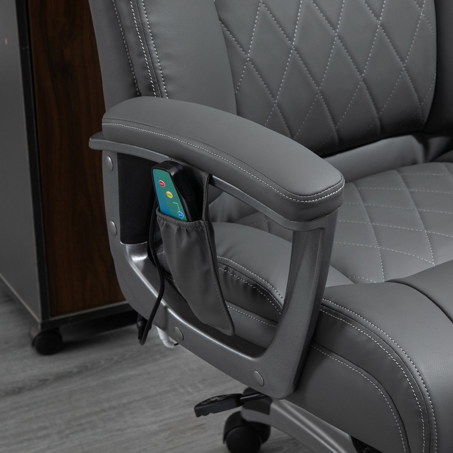 Ergonomisk kontorsstol i grått konstläder med massage