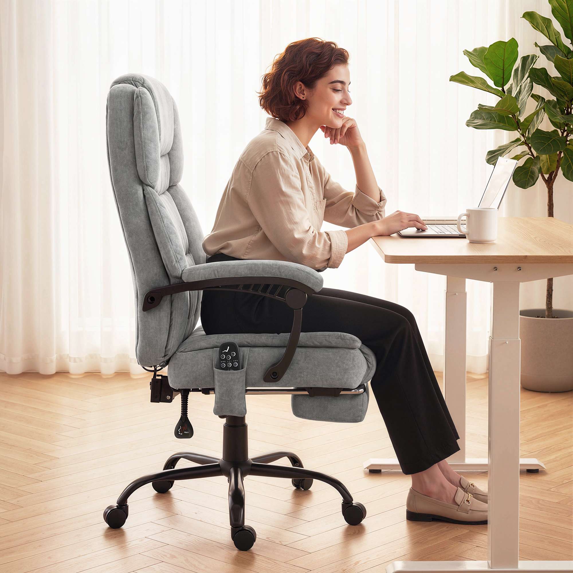Ergonomisk kontorsstol med massage och värme, lutningsbar 135