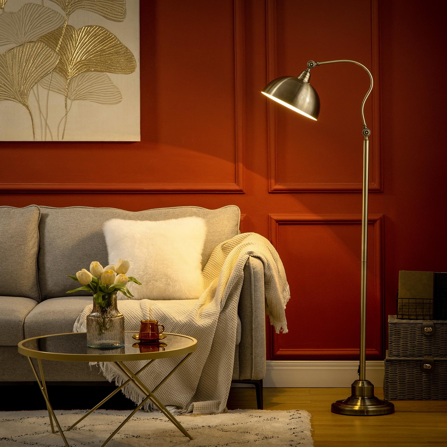 Retro Arc golvlampa – justerbar E27 mässingsfinish