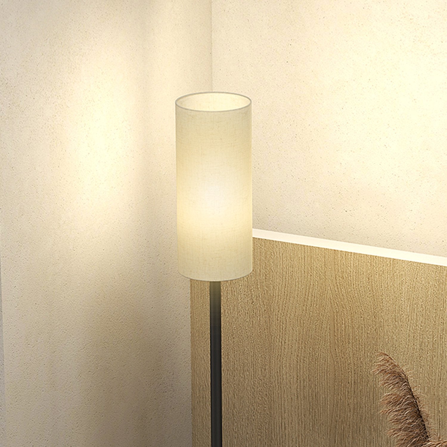Golvlampa med tygskärm, E27-sockel, fotkontakt