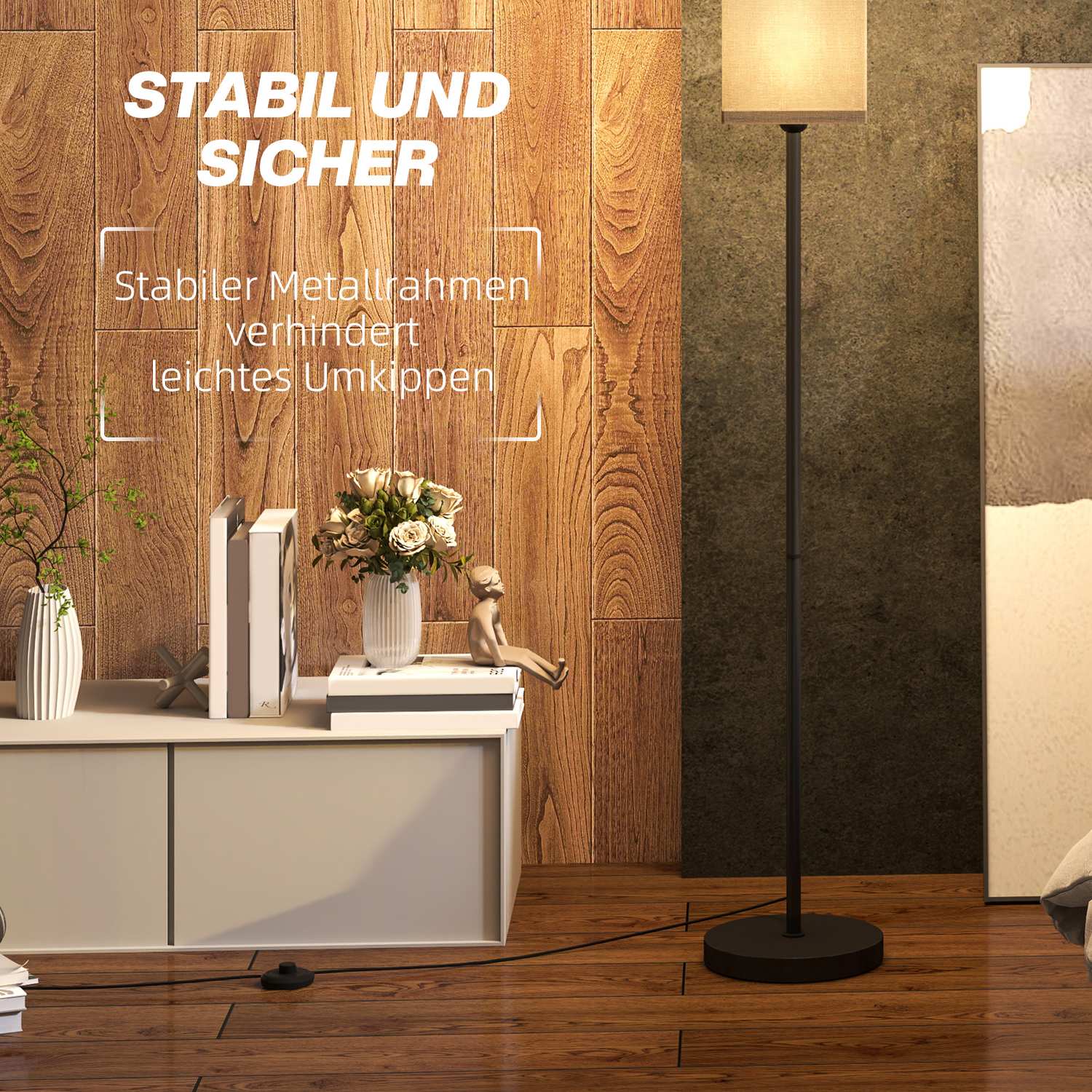 Modern svart golvlampa med linne-look skärm, fotkontakt