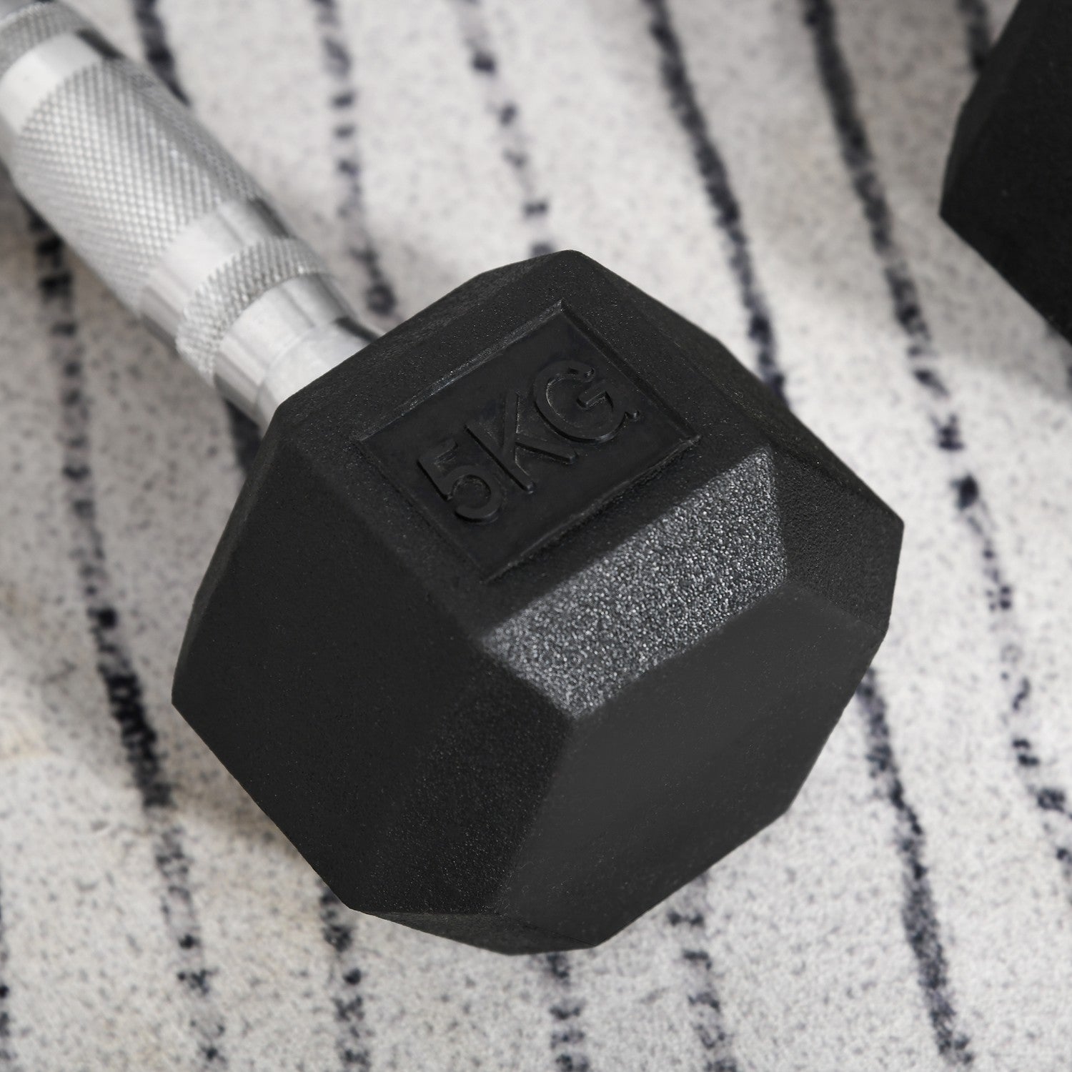 Hexagon hantlar par, 5 kg styck, gummibelagt gjutjärn