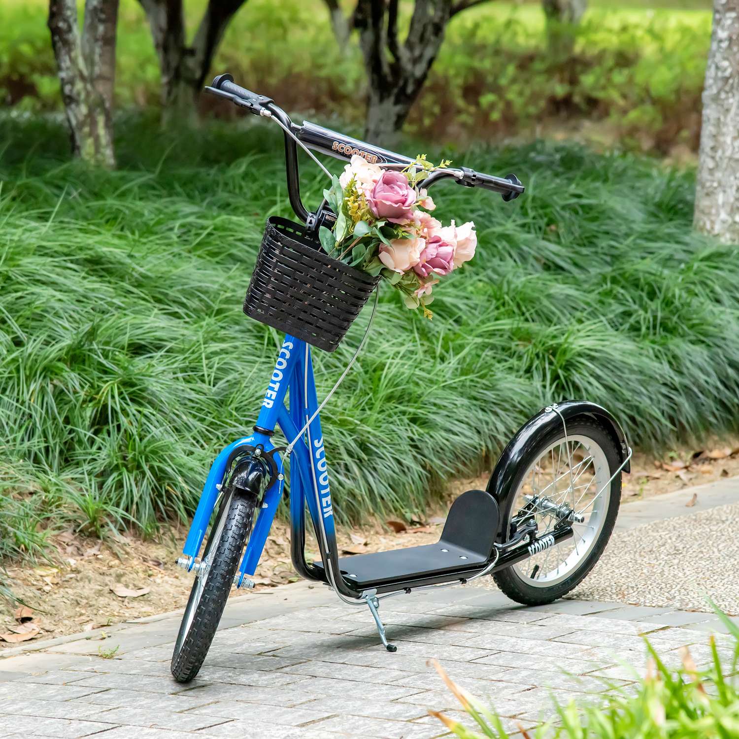 Justerbar sparkskoter för barn med broms och korg
