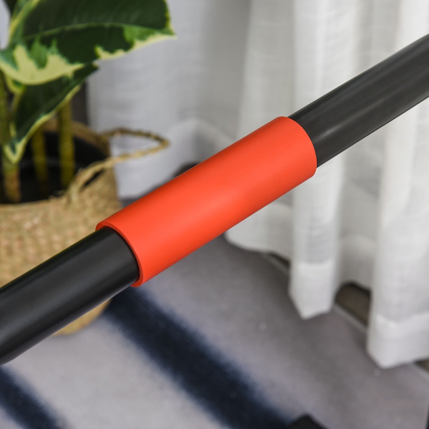 Justerbar svart stålstång, push-up station 94/102x62x73 cm