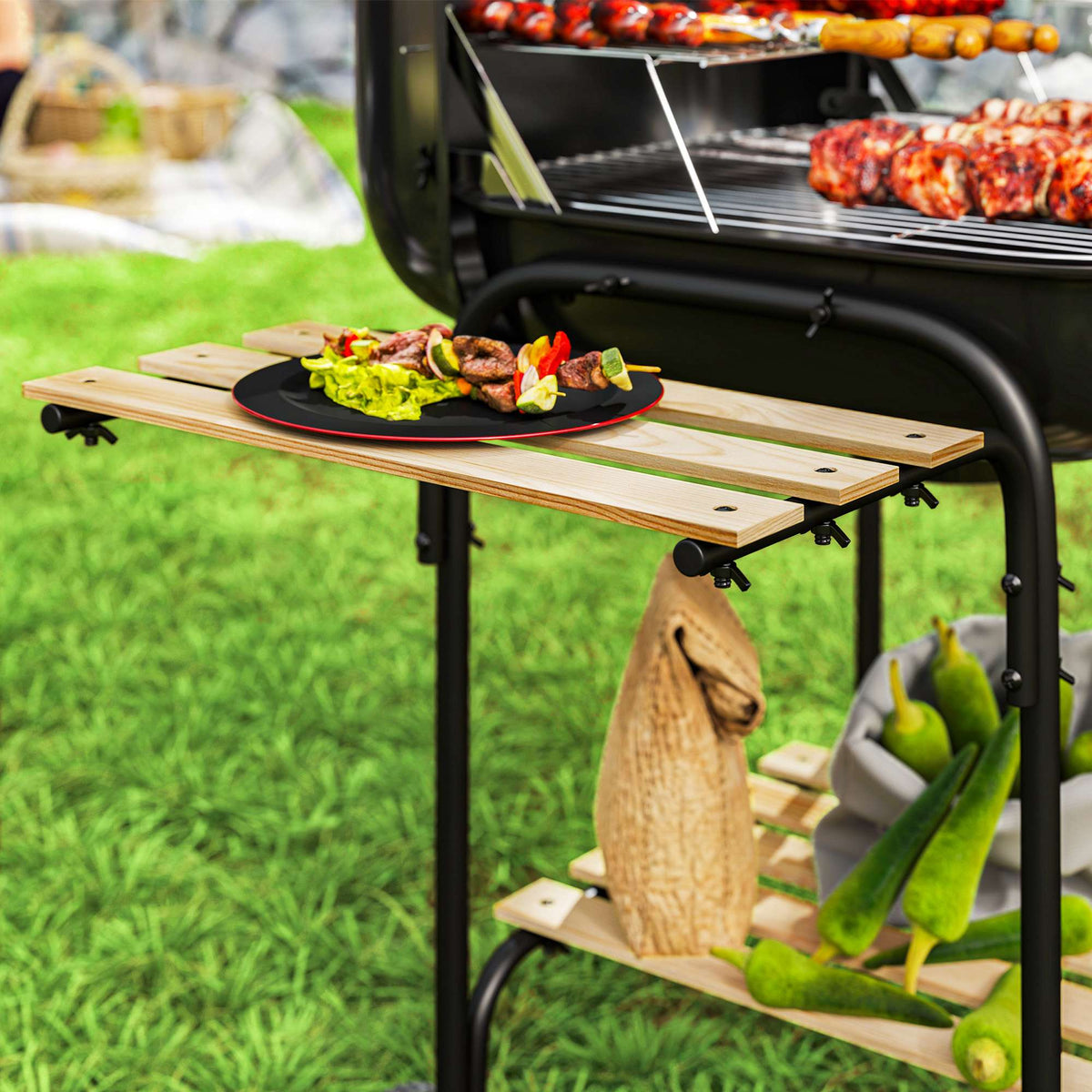 Kullgrill med låsbart lokk, stålramme, 1840 cm² grillflate