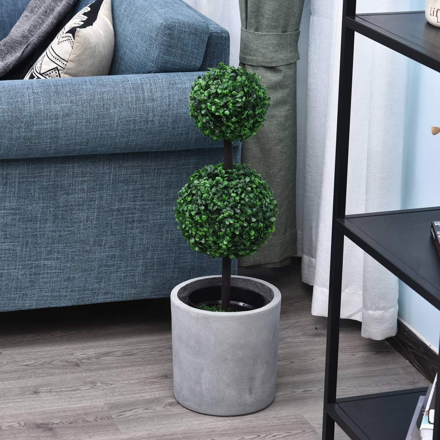 Set med 2 stora 67 cm konstgjorda träd med 2 bollar