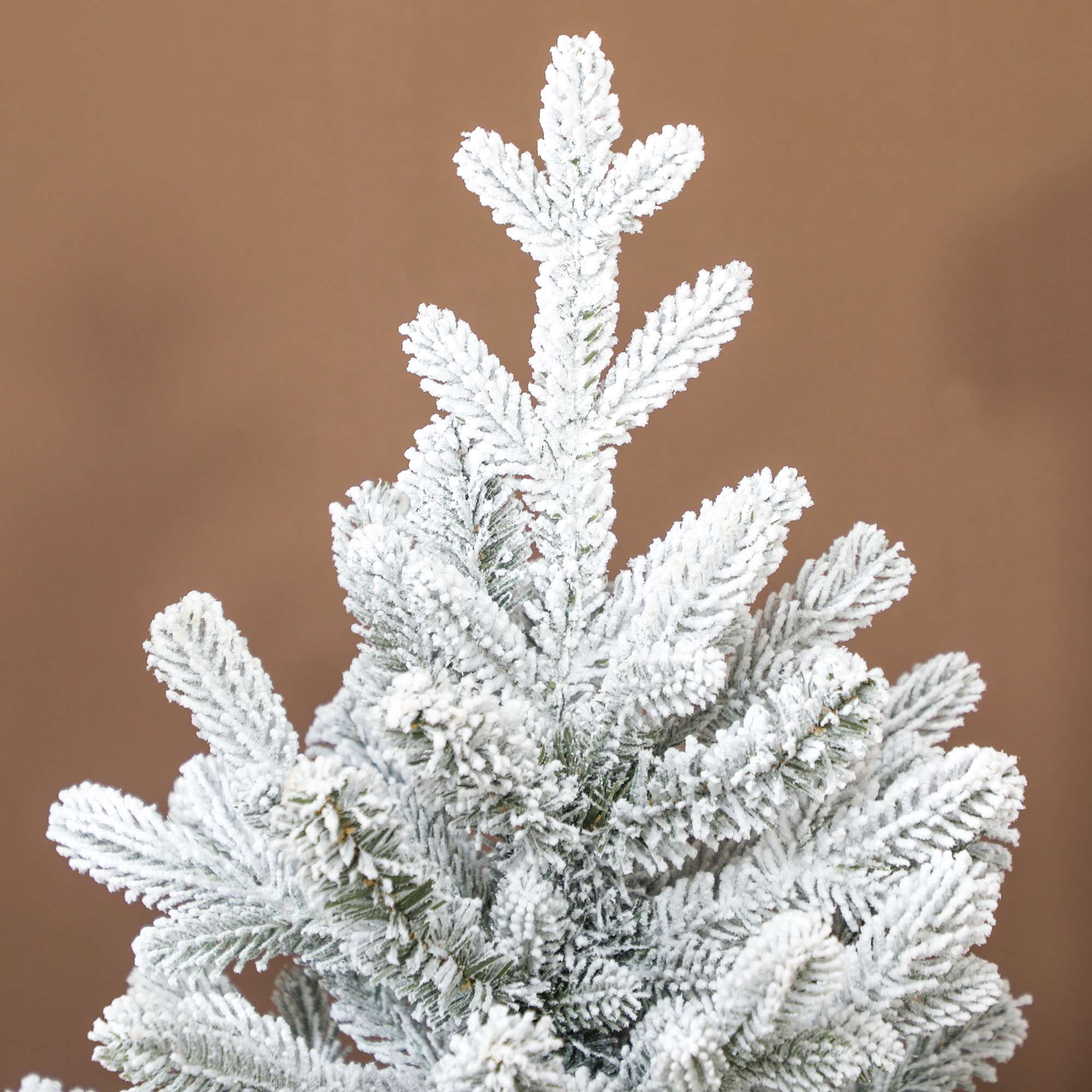 Konstgjord julgran 90 cm – Snöflockad, 486 spetsar