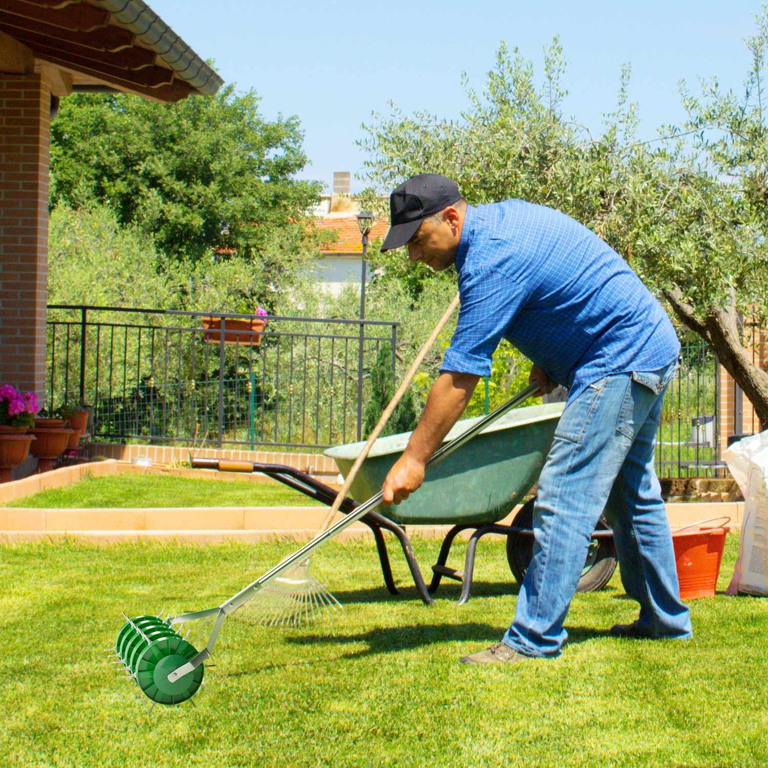 Manuell gräsmatta luftare, 45 cm bred, 30 järnpiggar