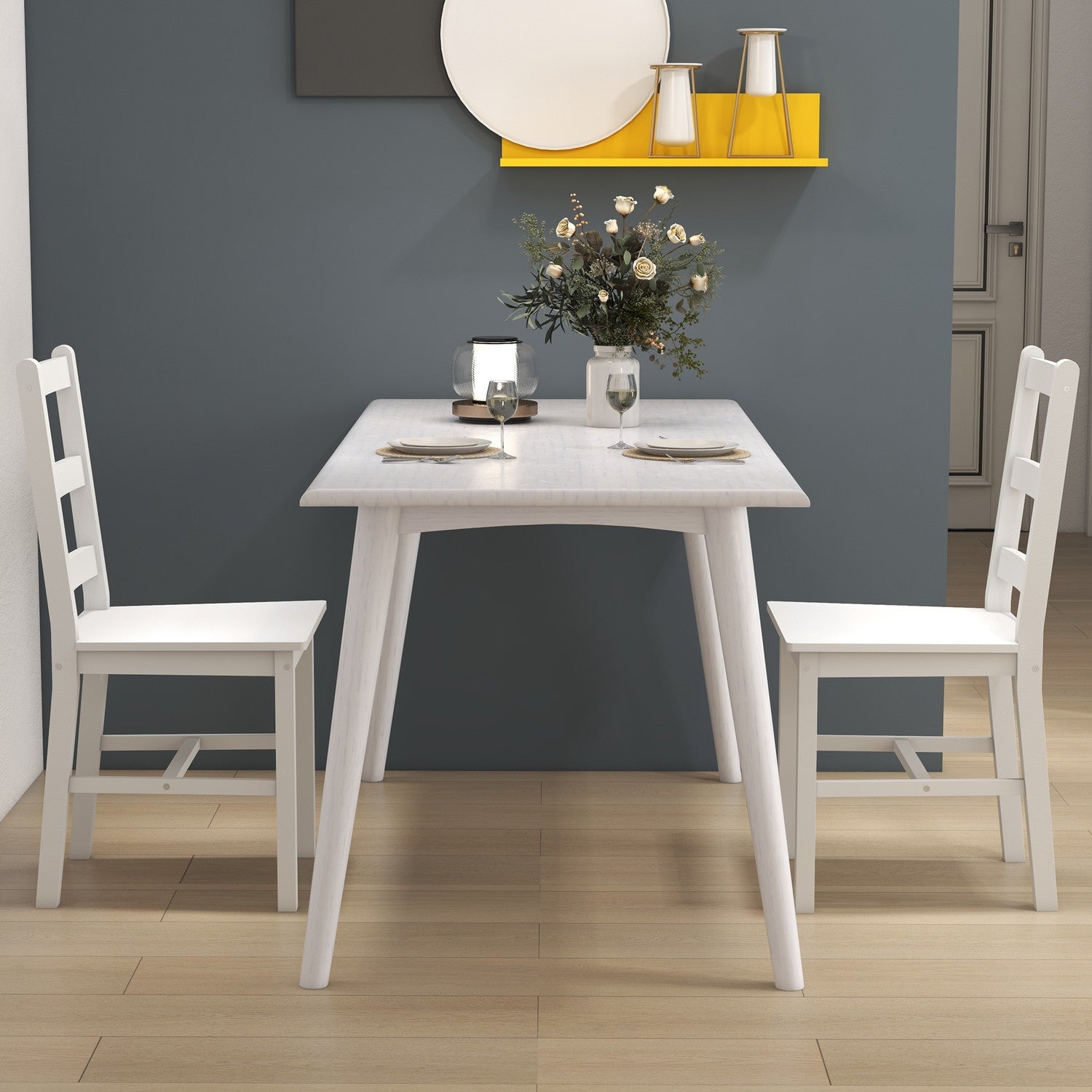 Matsalsstolar set om 2 köksstolar i trä med ribbad ryggstöd, halkskydd 41,5 x 46 x 90 cm vit