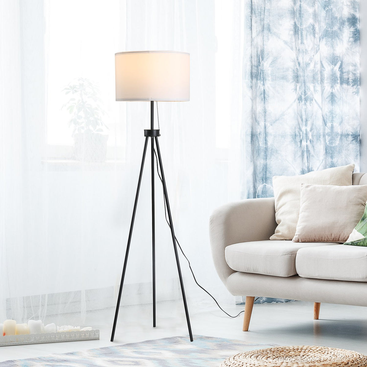 Moderne svart og hvit gulvlampe E27, stål og polyester