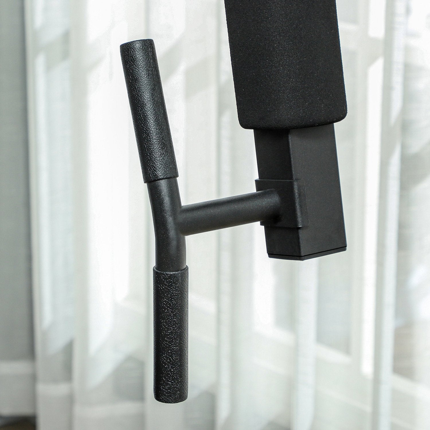 Multifunktionell fitnessstation med benpress och 45 kg vikter