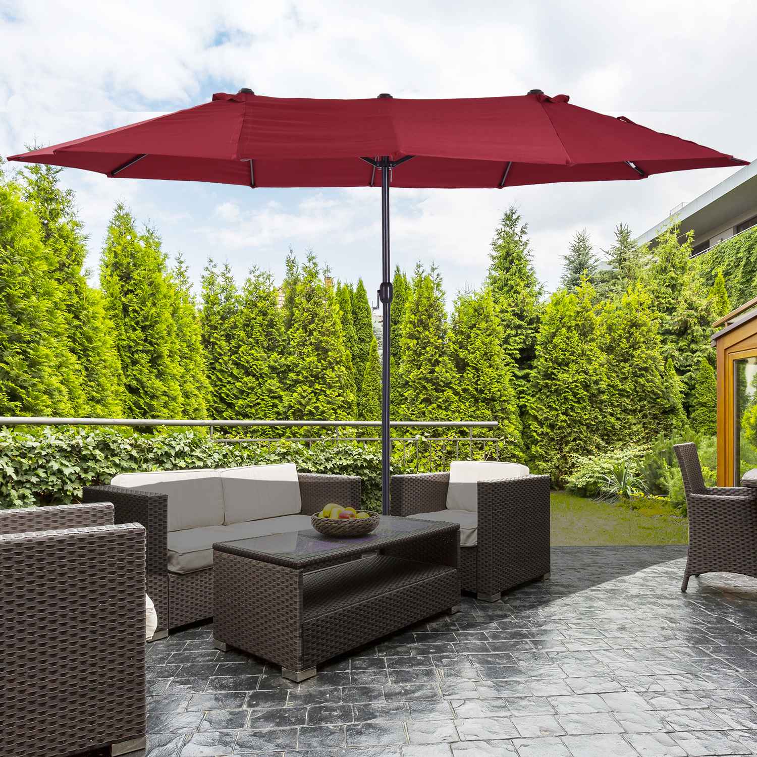 Vinröd Oval Garden Parasoll, 460x270x240cm, Handvev