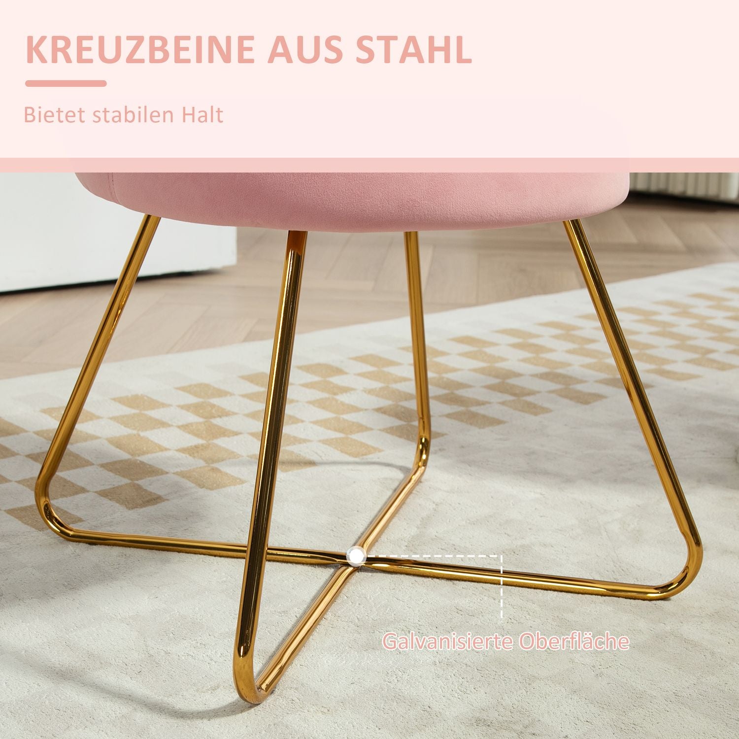 Pink Velvet Lounge Chair – Armstöd, metallben, stoppade