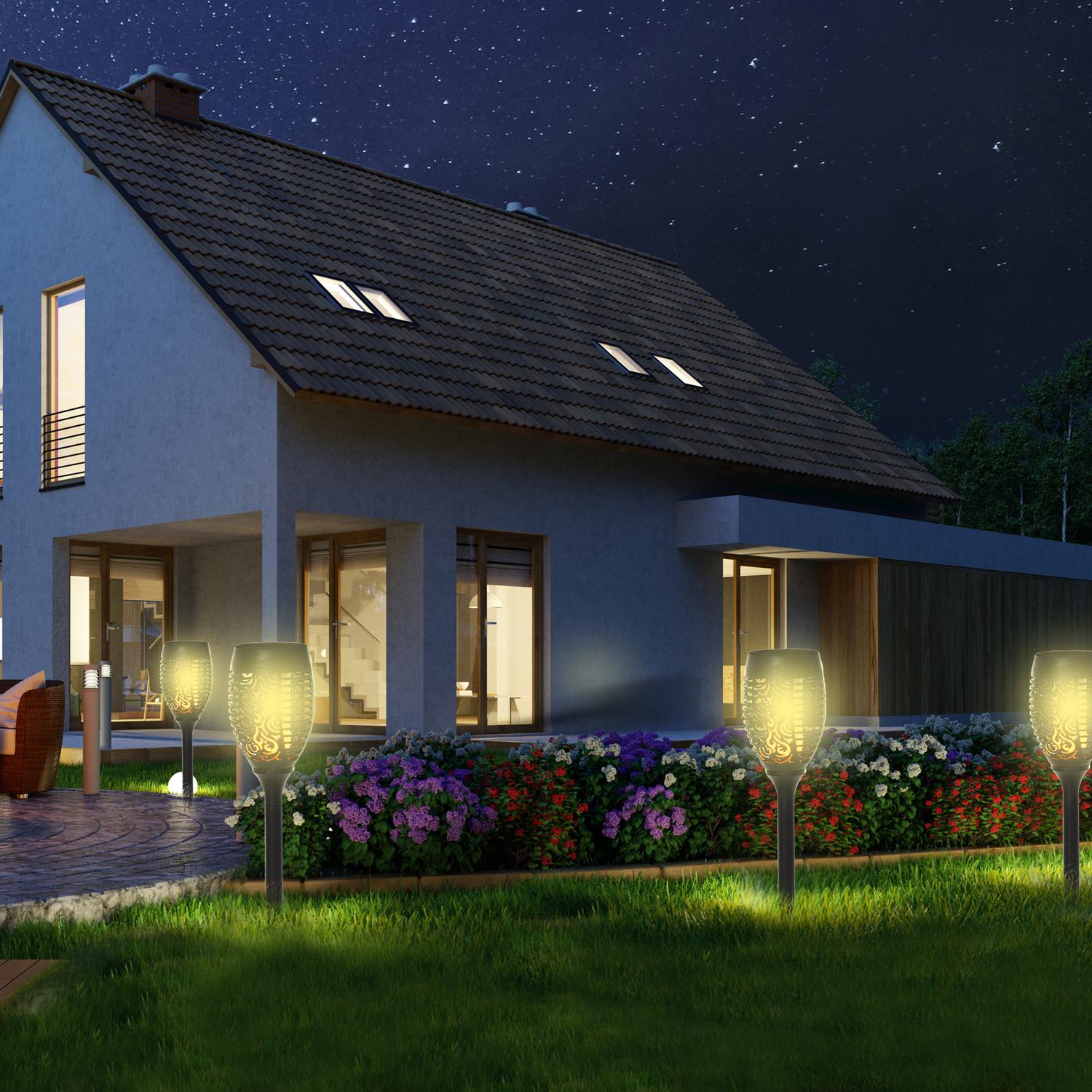 Set med 4 solar trädgårdslampor – 6-8H ljus, IP44, svart