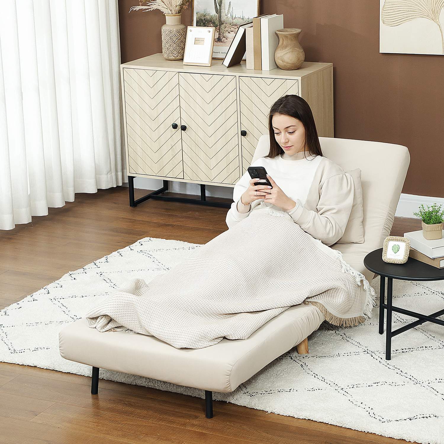 Folding Velvet Look Sleeper Chair med kuddar, Beige