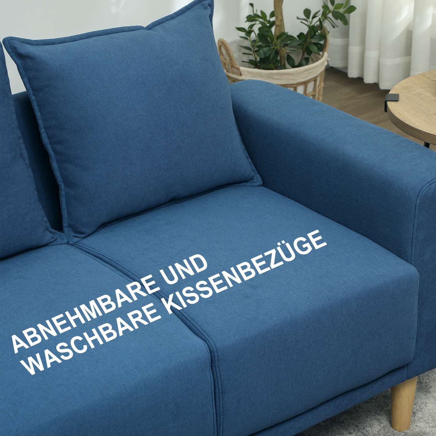 Blue Velvet 2-sits soffa med kuddar och djup sits