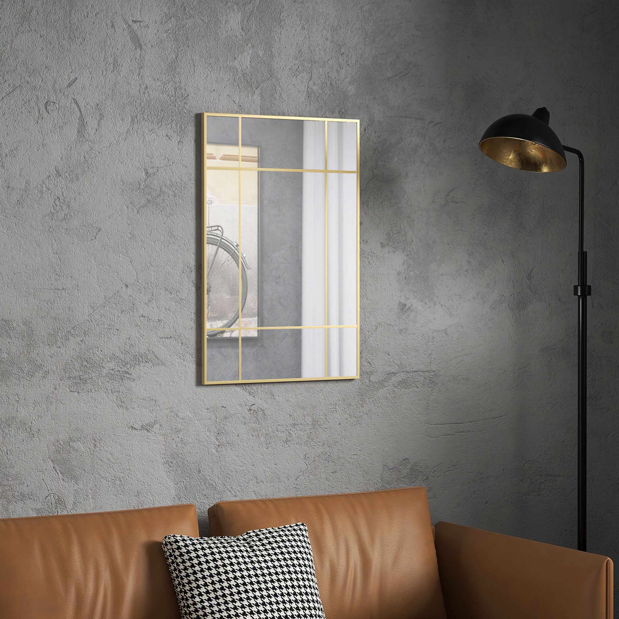 Väggspegel med guldfärgad metallram, 90x60 cm