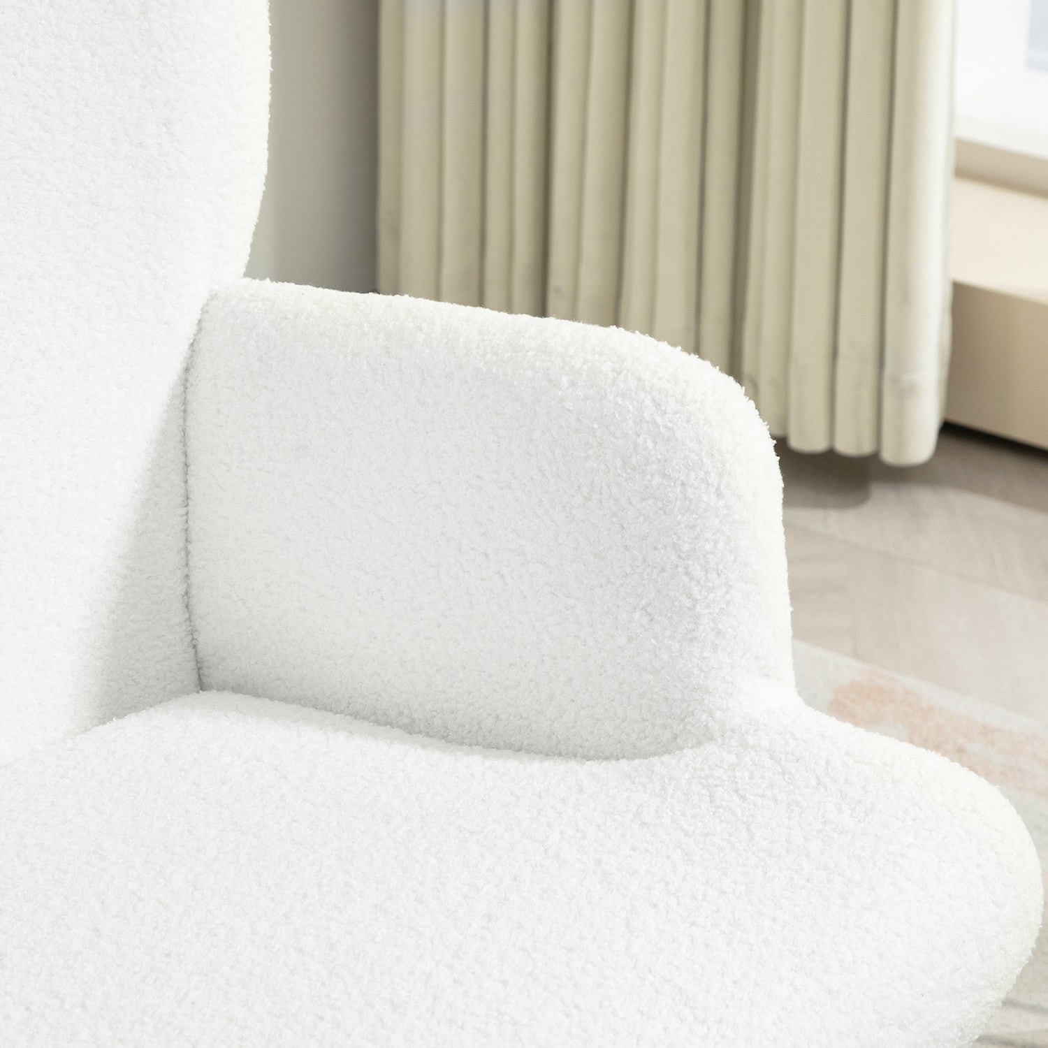 White Wing Chair med pall – Sherpa-överdrag, hög rygg