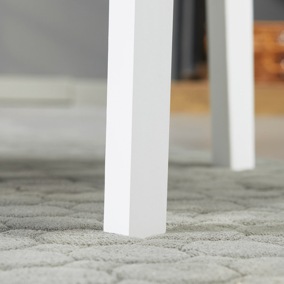 Matstolar i vit furu, set med 2 – 41 x 47 x 86 cm