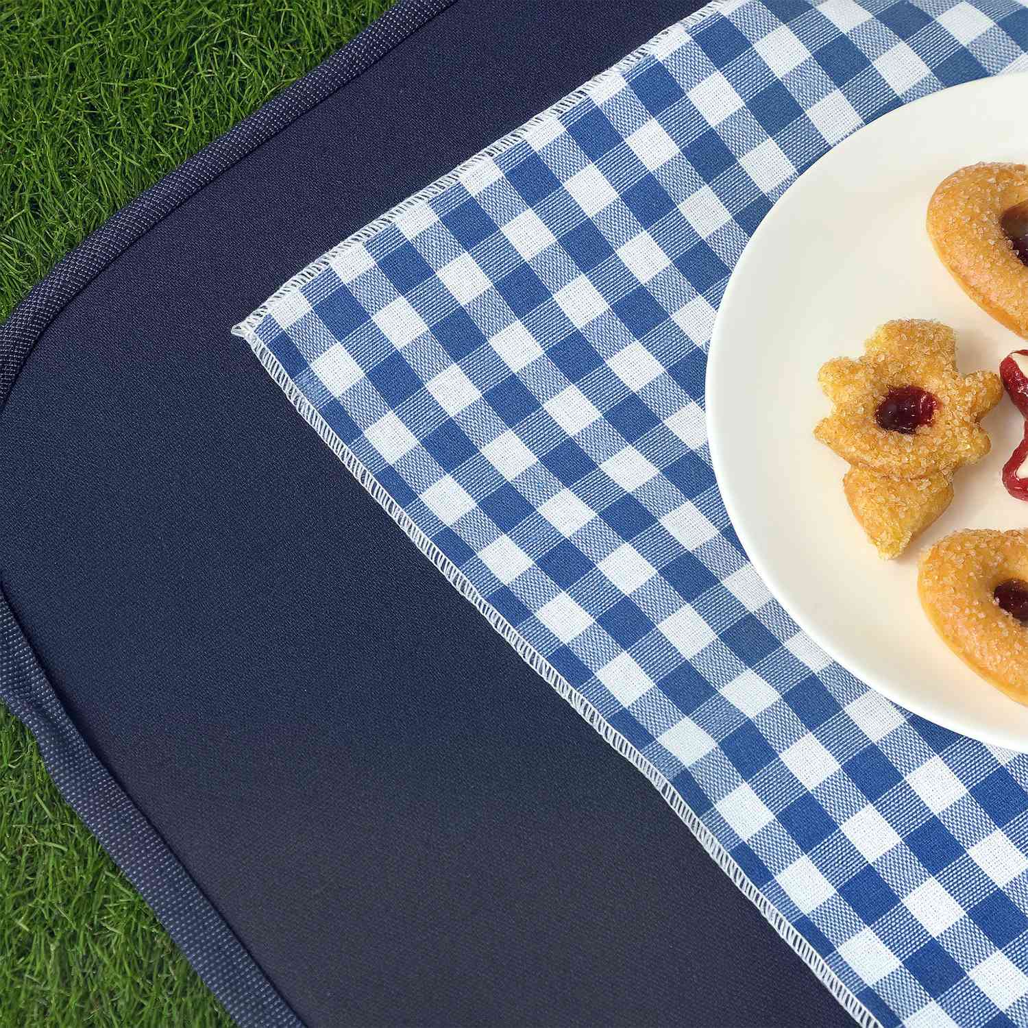 Willow Wood Picknick Korg Set för 4 med kylare och filt