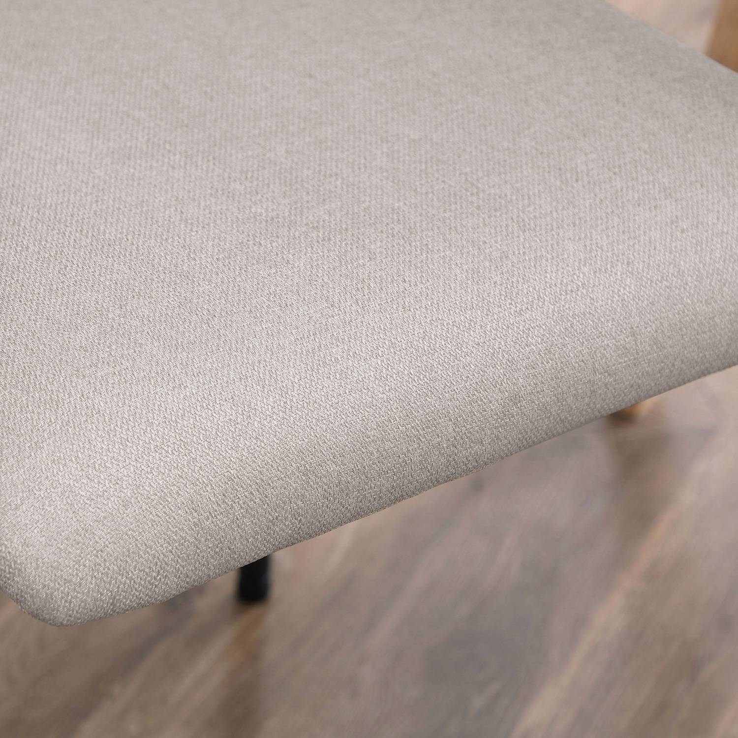 Beige stoppade matstolar, set om 2 – Stålben, 54x54x84 cm