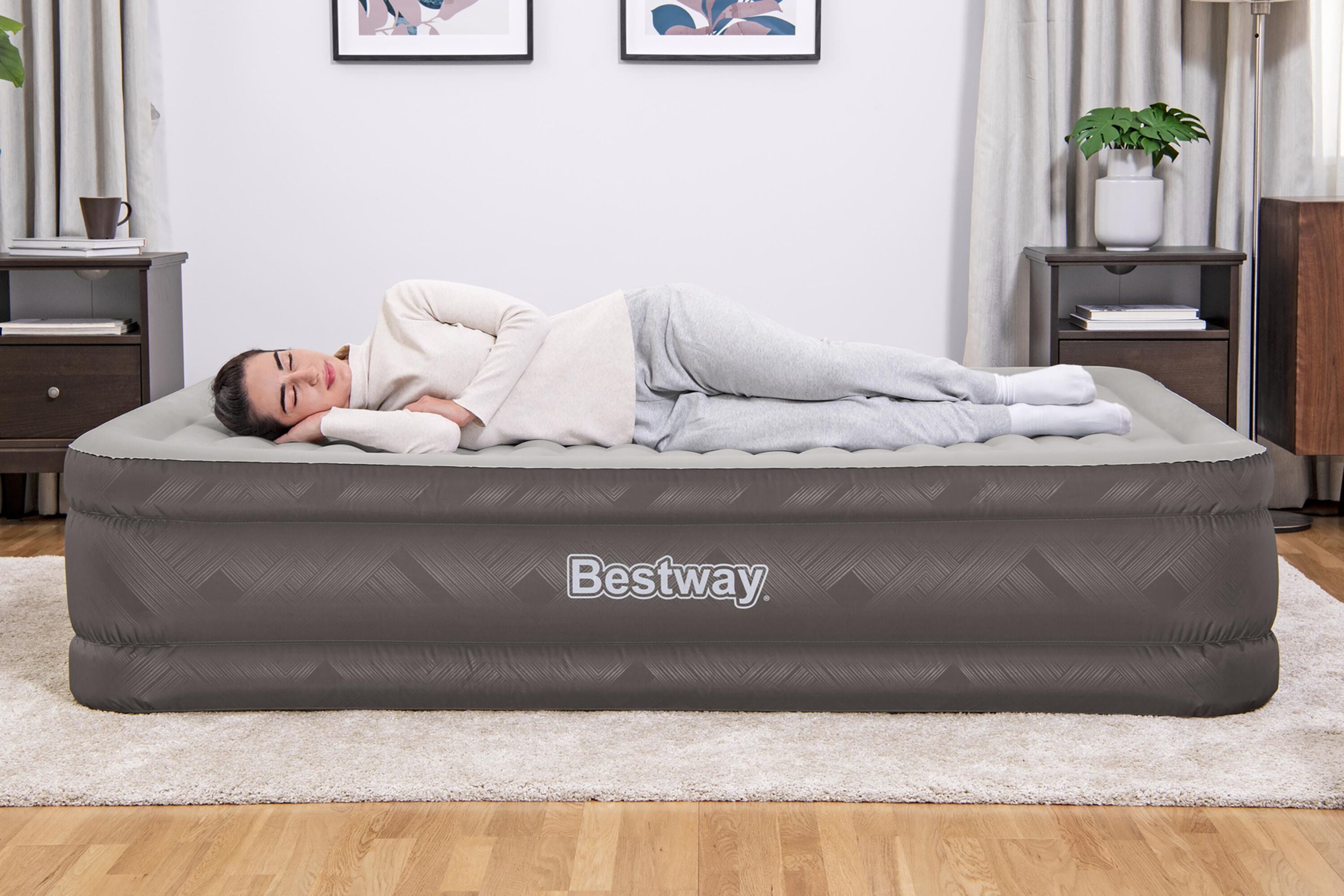 Bestway Fortech Air Madtress Queen - luftfylld extrasäng, inbyggd pump
