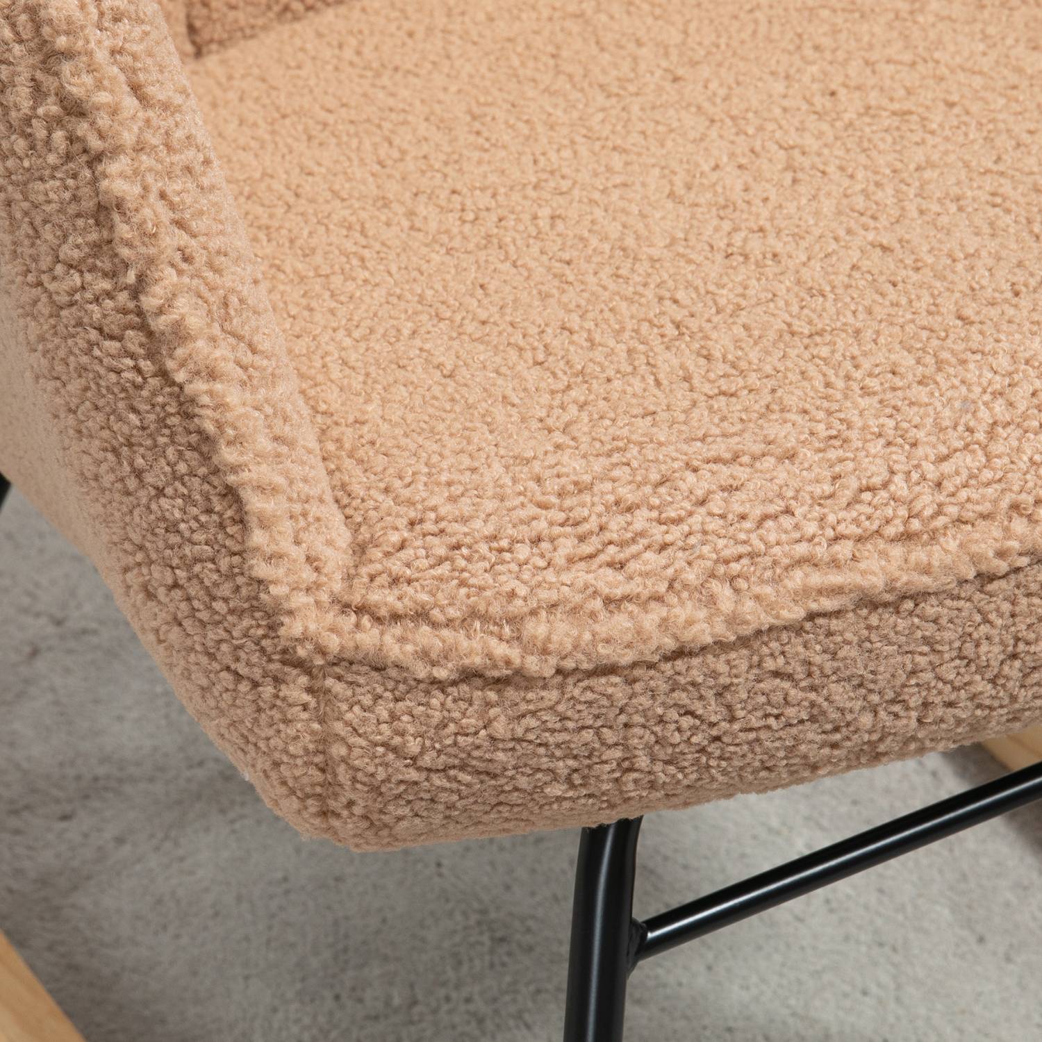 Brun lammskinns-Look avkopplande stol – 120 kg kapacitet