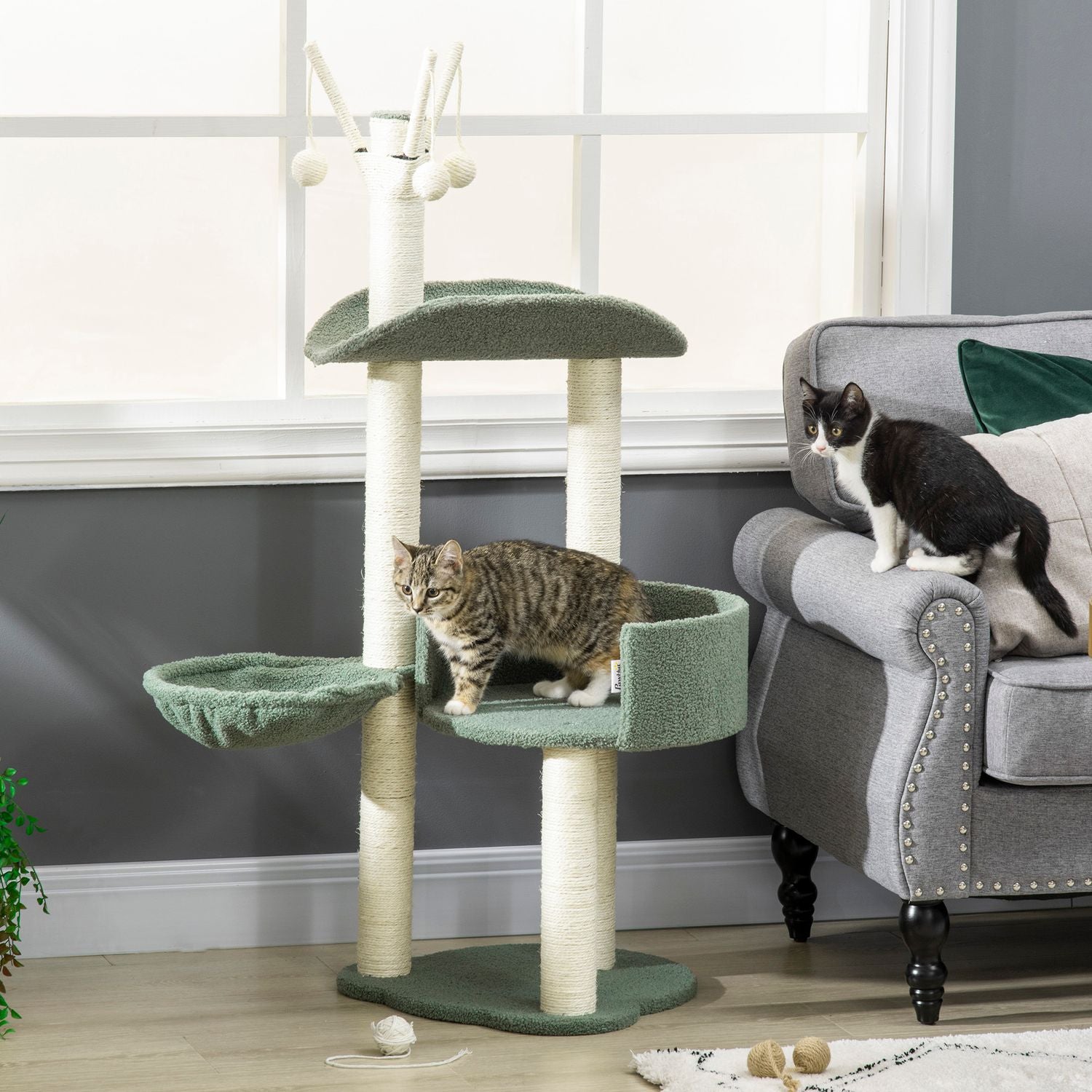 Cat Climbing Tree, 123 Cm, med solstol & lekboll