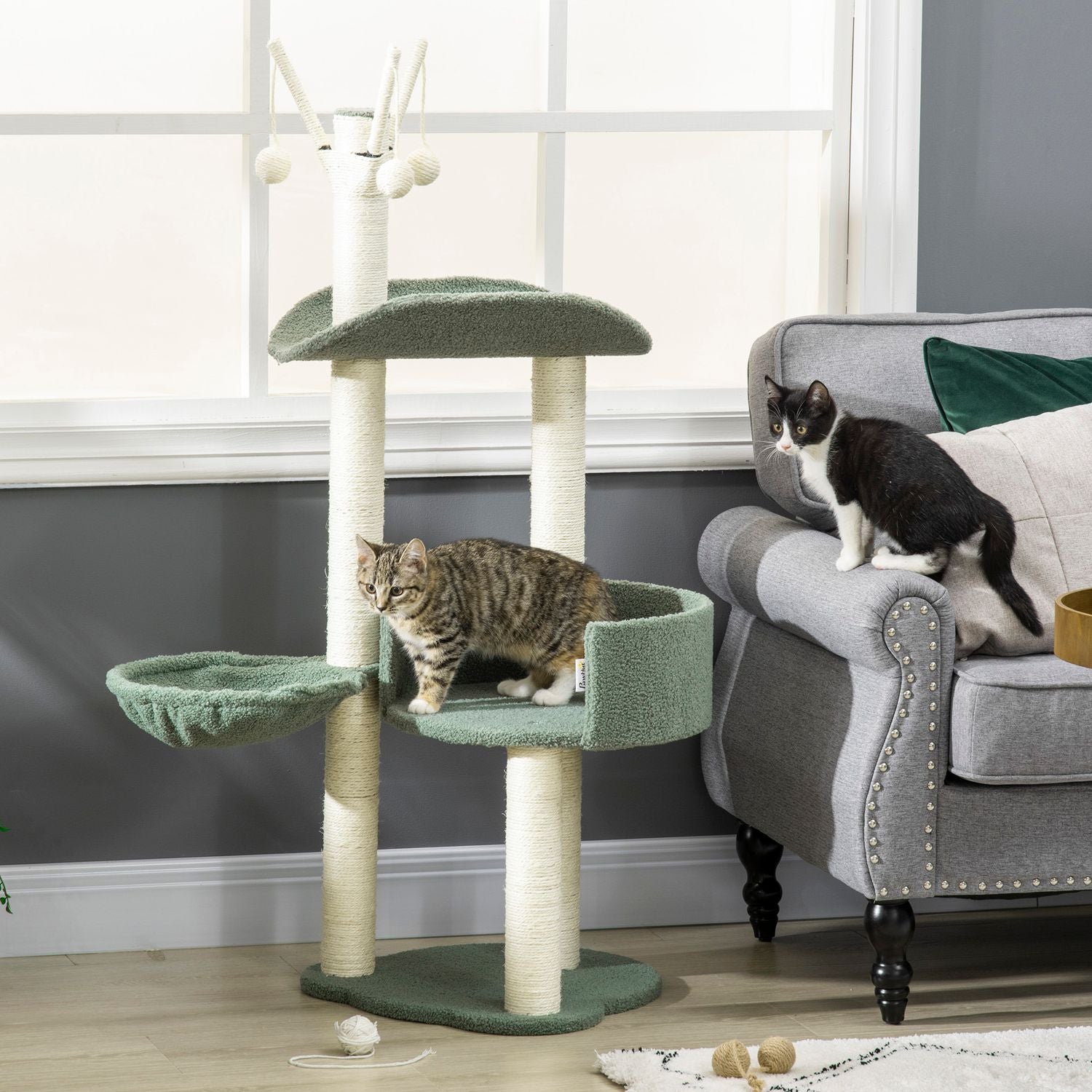 Cat Climbing Tree, 123 Cm, med solstol & lekboll