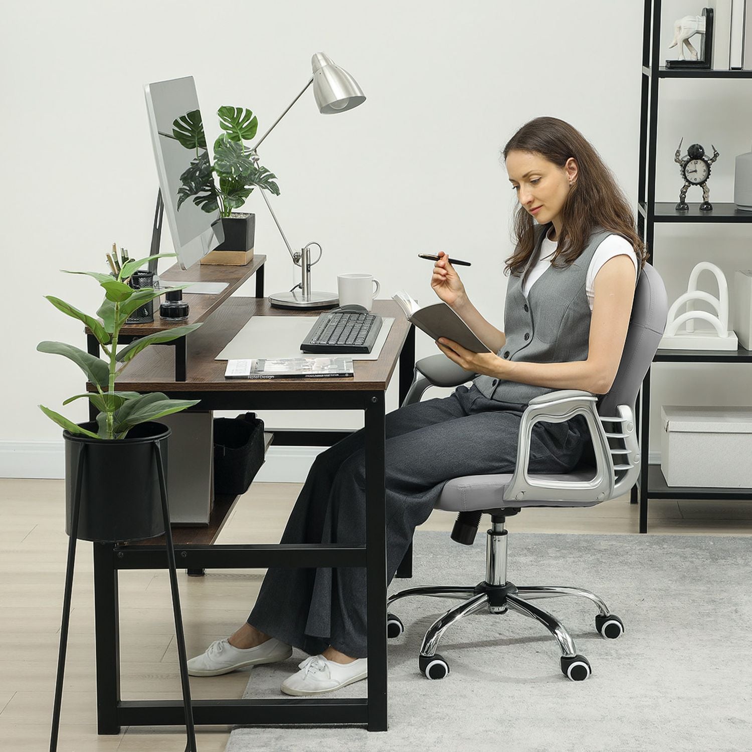 Ergonomisk kontorsstol med armstöd, ljusgrå, justerbar