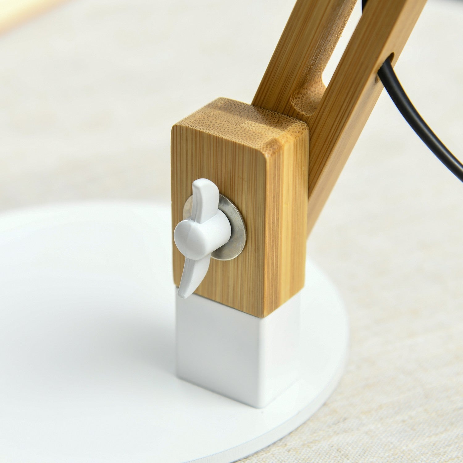 LED-lampa, energieffektiv, varmvit