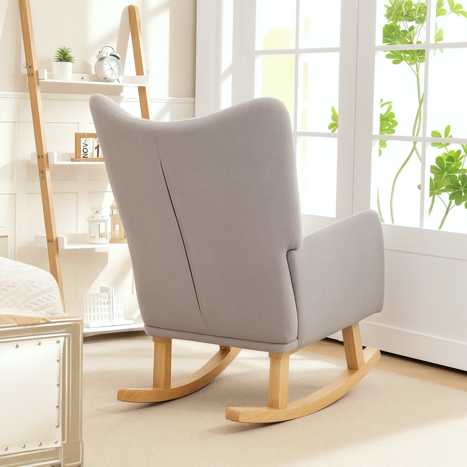 Gungstol, retrodesign, manchester, gummiträ, ljusgrå
