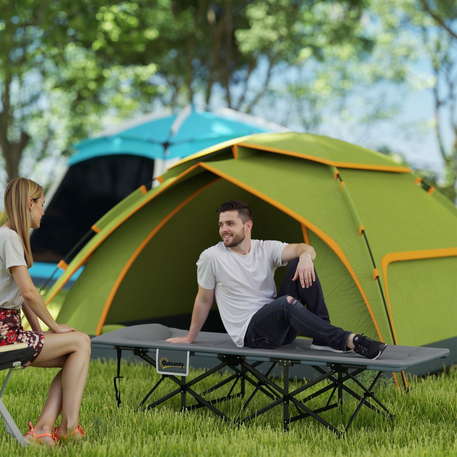 Hopfällbar campingsäng med madrass, kudde & ficka – Grå