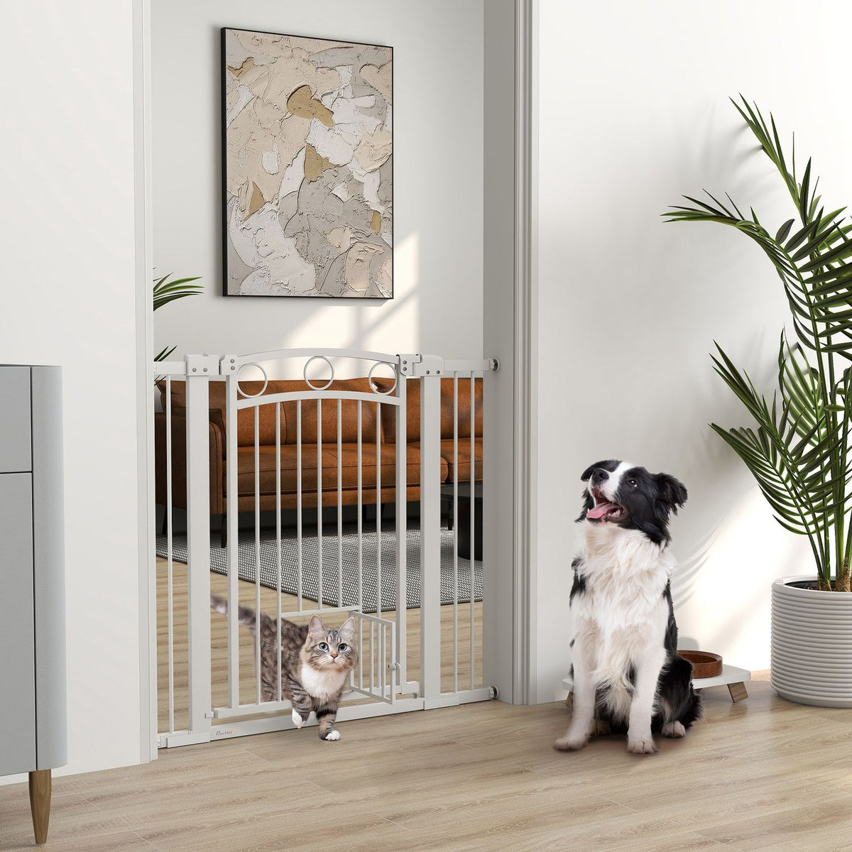 Hundgrind med kattlucka, justerbar 76–104 cm, borrfritt stål