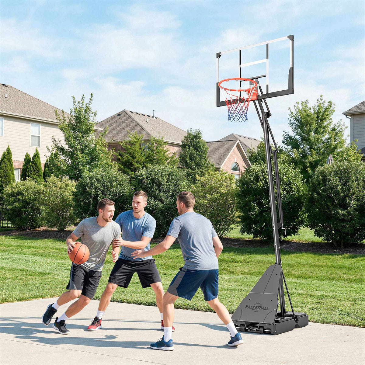 Justerbar basketballkurv 2,45–3,05 m med returbaner