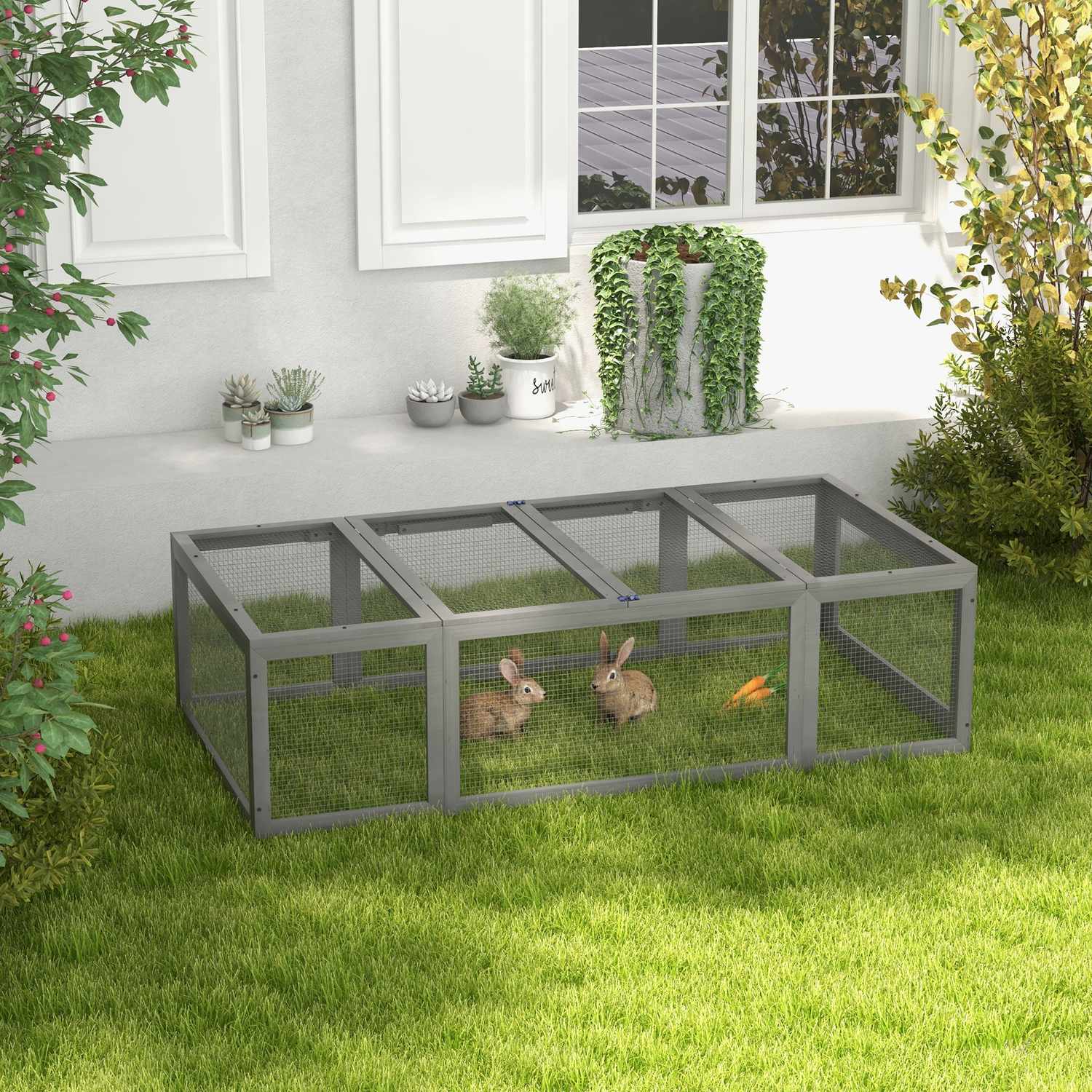 Kaninbur i granträ med vintertätt gångjärnstak