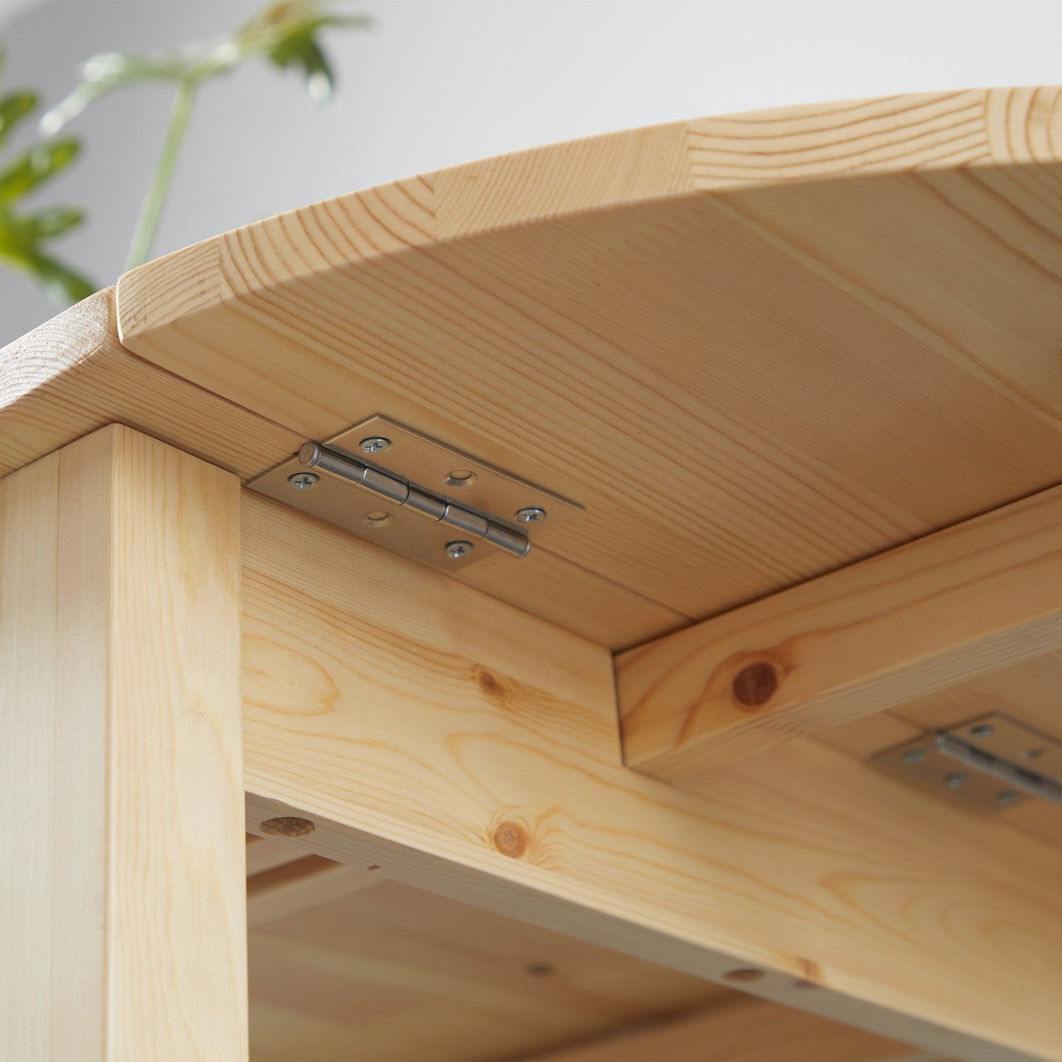 Matbord av trä, hopfällbart köksbord för 6 personer med bladdesign, 140 x 70 x 75 cm, naturligt trä