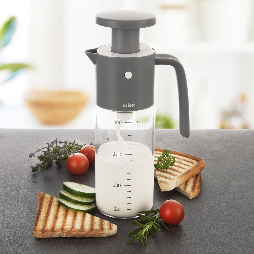 Perfekt Oljeflaska och Dressingflaska i Handmixerform