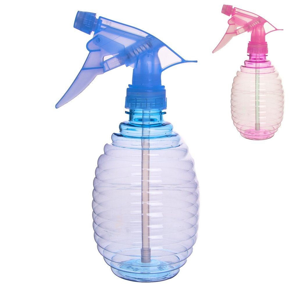 Plastspruta för växter, strykning och svalka.