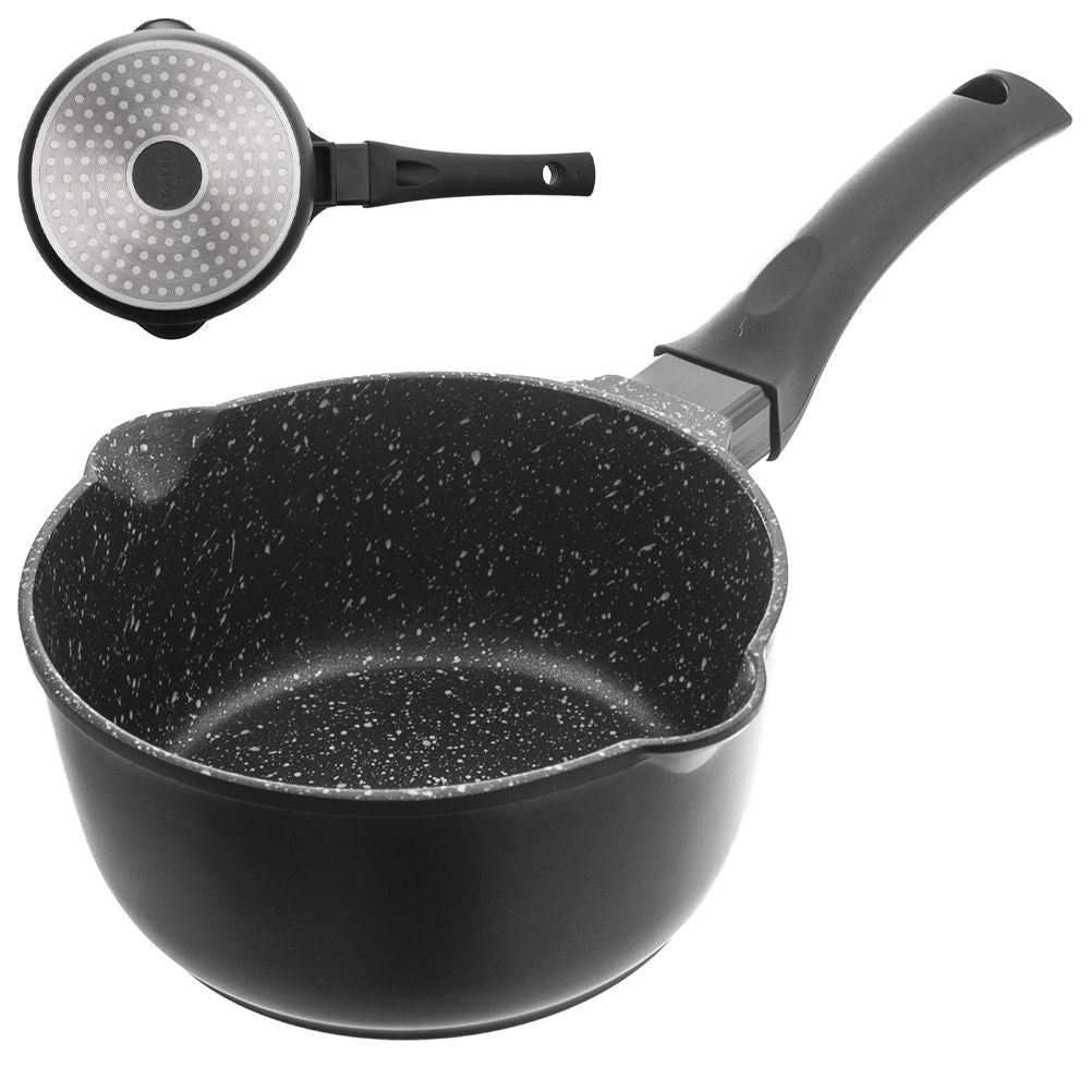 Praktisk kastrull med pipar och non-stick yta för alla spisar