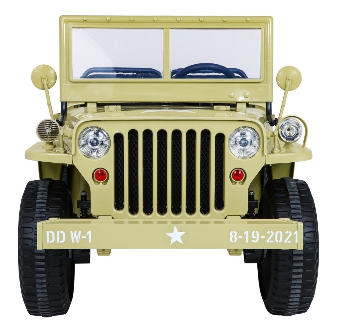 Retro 4x4 militärfordon med fjärrkontroll, LED, MP3, 3 säten