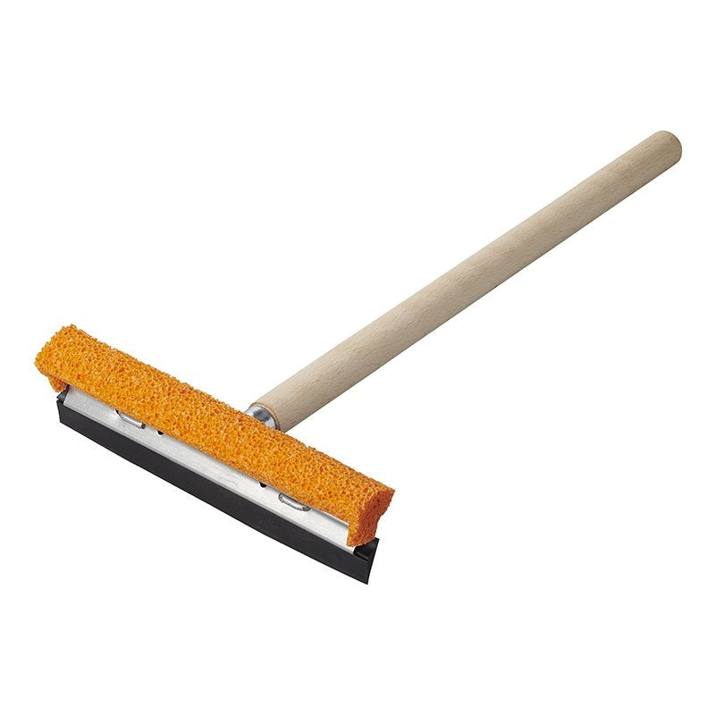 Skrap 20cm med trähandtag 40cm