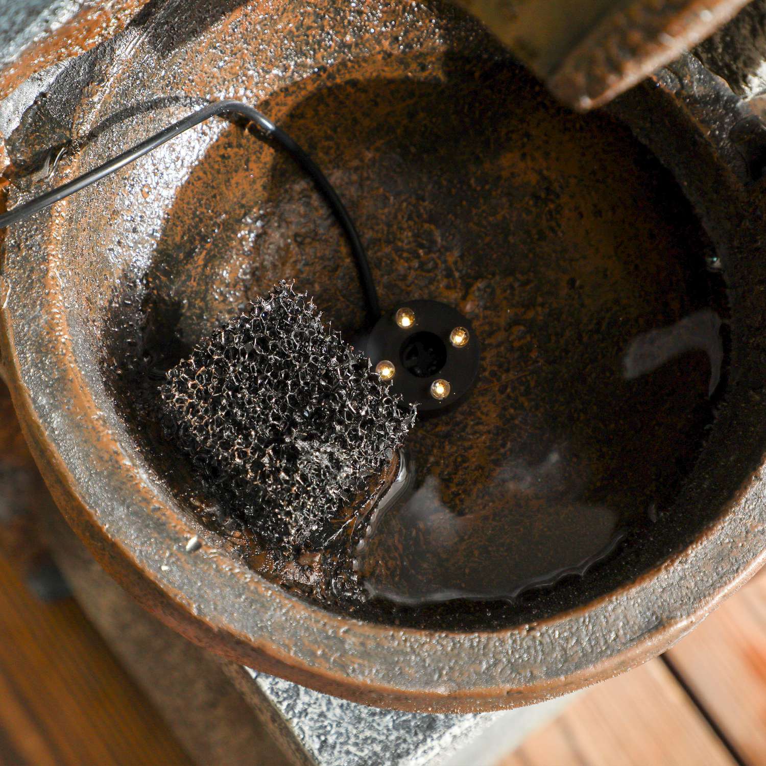 Solar Garden Fountain med LED-lampor – 5-tiers hartsdesign