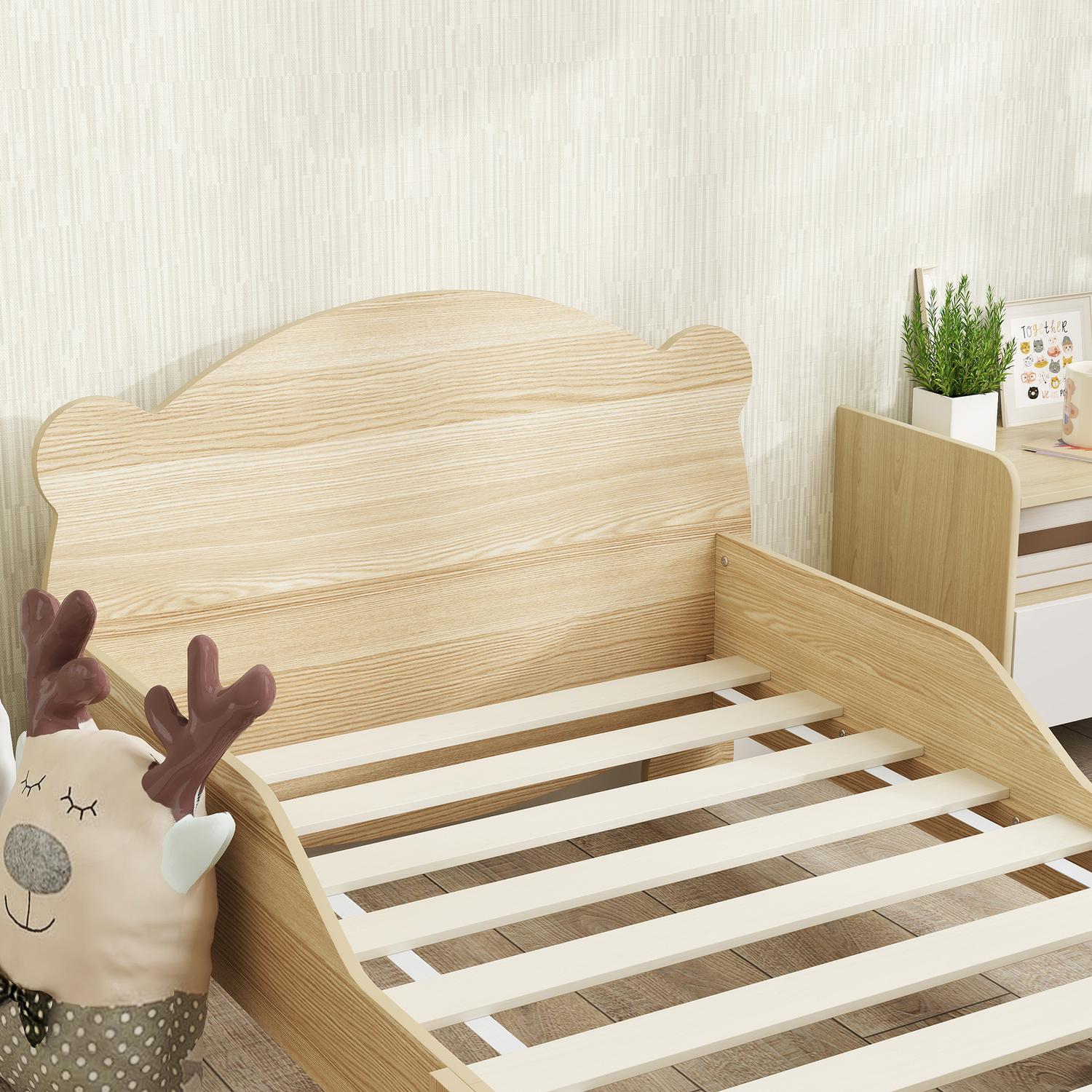 Solid Wood House Bed – Barnsäng med skyddsräcke, Bear Design