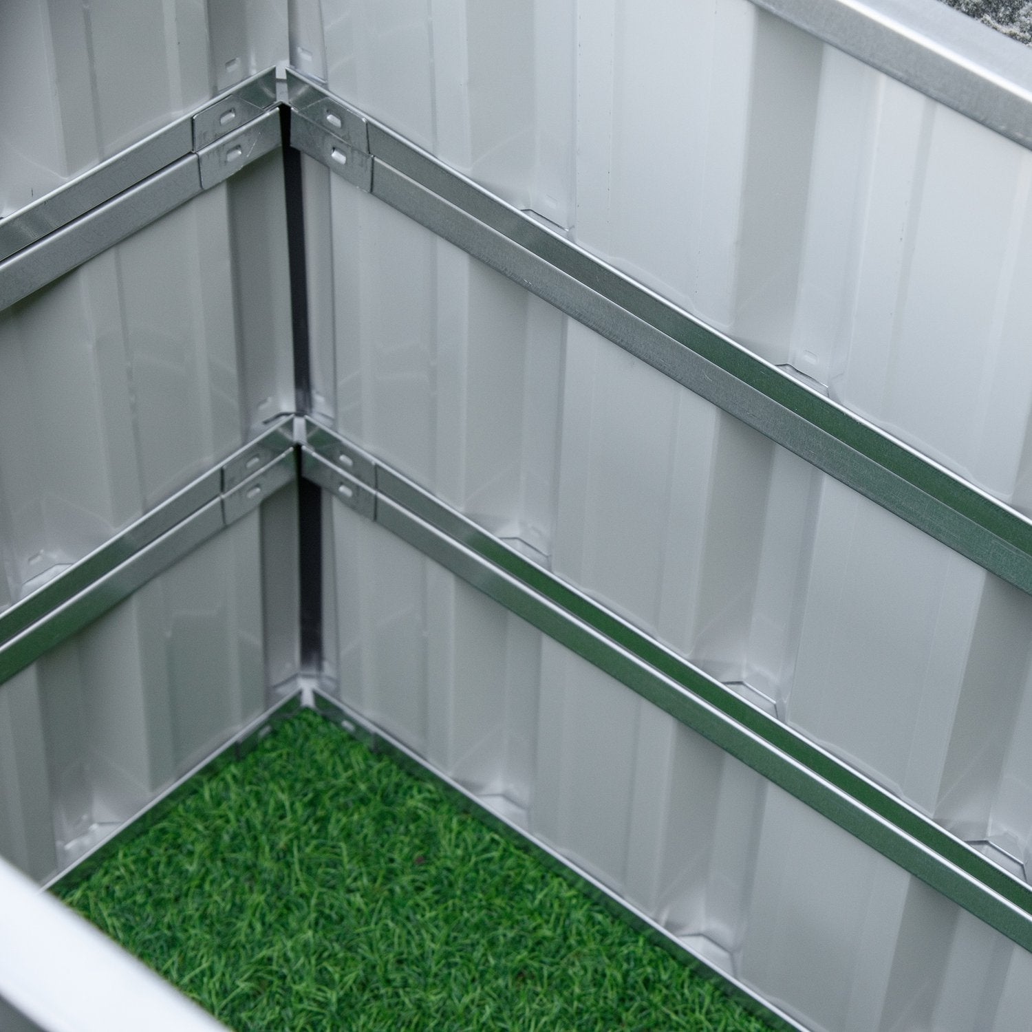 Stål 3-vånings upphöjd trädgårdssäng, T-skyltar och handskar, mörkgrå